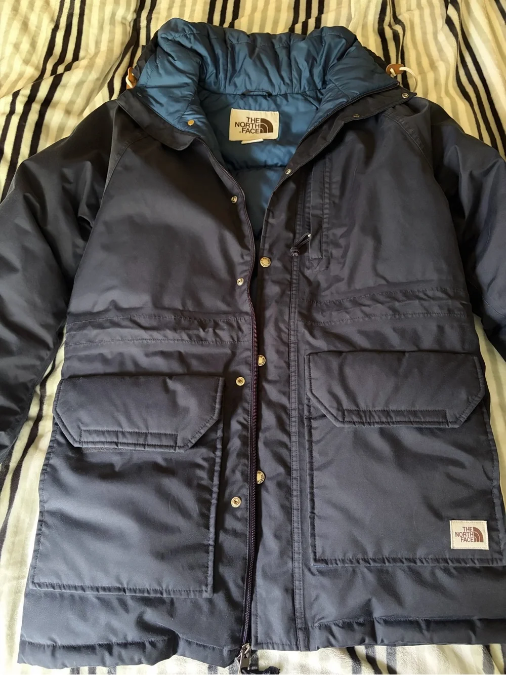 The North Face Men’s Navy Blue Puffer Jacket